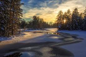 Winter River at Sunset 4k Ultra HD ...