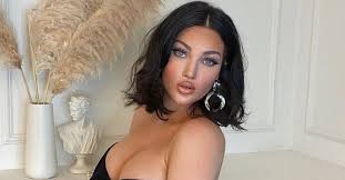 reality star natalie halcro is getting