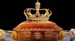 museum of iranian crown jewels is