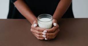 Does  drinking  milk  in  night  increase  weight?