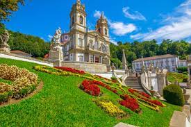 Visiter Bom Jesus, un sanctuaire hors-norme près de Braga !