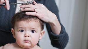 Cắt tóc máu cho trẻ sơ sinh có mang lại may mắn không?