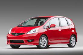 The 2010 honda fit suffers from suspensions that fail to offer performance and comfort, an anemic engine, and interior materials that are unfortunately right on par with what you'd expect in a. 2010 Honda Fit Review Ratings Specs Prices And Photos The Car Connection