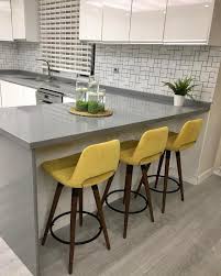 Mutfak masa sandalye takımları evlerin vazgeçilmez mobilyalarını oluşturuyor. Massa Evinize Siklik Masa Sandalye Massa Design Facebook