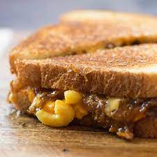 bbq mac and cheese grilled cheese