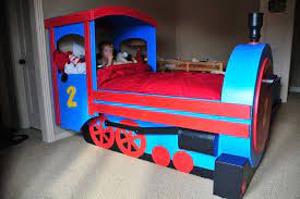 Cool Train Bed Diy Crafts