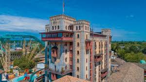 This is the official alcazar facebook page. Castillo Alcazar The 4 Castle Hotel Of Europa Park