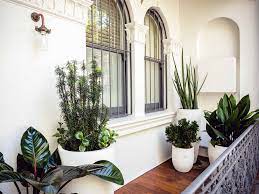 5 tips for styling your front verandah