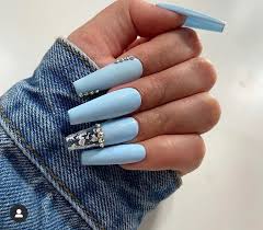 Baby blue and pink with pink glitter accent Image About Summer In Nails By Ravenmignon On We Heart It
