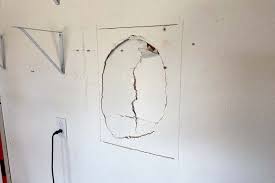 in drywall repairing large holes