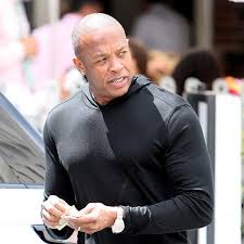 Dre & hip hop fans, make your own profile and experience the newest audio & video. Dr Dre Home From Hospital Following Aneurysm People Martinsvillebulletin Com