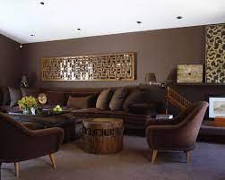 20 living rooms with brown walls