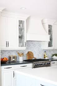 Leaded Glass Kitchen Cabinets Design Ideas