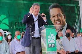 Fernández dijo que en sus gobiernos mantuvo el lema "Comer es primero"