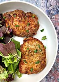 Use a meat thermometer to ensure the chops have reached an internal temperature of 145°f. Easy Air Fryer Fried Pork Chops Southern Style