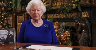 See more ideas about erzsébet királynő, királyi család, brit királyi család. Index Kulfold Ii Erzsebet Kiralyno Rendkivuli Tevebeszedben Szolt A Britekhez