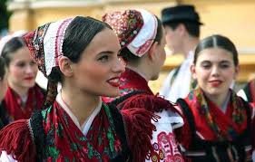 These words best describe hungarian people according to foreigners. Hunnic Girls From Hungary In Their Traditional Dresses Southwest Turan Hungarian Clothing Culture Folk Dance