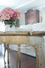 Romantic Vintage Floine Tables