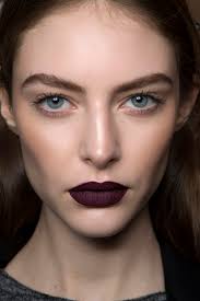 how to perfect the goth makeup trend