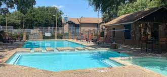 5 best airbnbs with pool in killeen