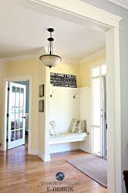 4 ideas how to make an entryway when