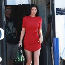 Kylie jenner is a reality tv star, a model, and a businesswoman. Kylie Jenner Schonheits Op Nach Der Geburt Von Baby Stormi