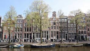 amsterdam c houses what s up with