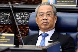 The speaker presides over the parliament and enforces the rules in the standing orders of… … parliament of malaysia — parlimen malaysia 马来西亚国会 மலேசிய நாடாளுமன்றம் type type bicameral leadership speaker of the dewan rakyat pandikar … Malaysia Pm Wins Tests Of Support Ousts House Speaker The Star