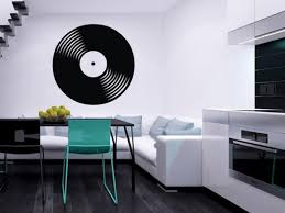 how to decorate with vinyl records