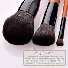 hurtig lane vegan makeup brushes