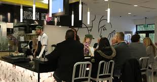 Fast food restaurant in redmond, washington. Microsoft Cafes Dish Up World Class Dining Choices Microsoft Life