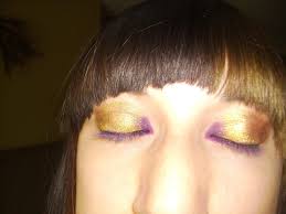 how to create a gold eye makeup look