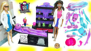 ice s monster high doll in lab