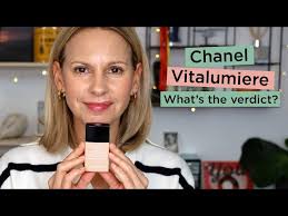 chanel vitalumier aqua foundation