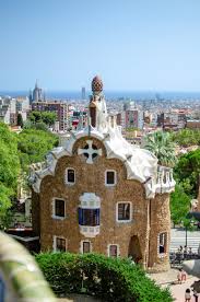 on a visité le parc güell à barcelone