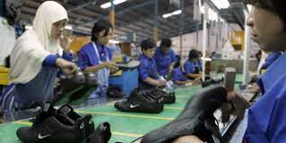 Job ini merupakan job resmi dari disnaker dan bnp2tki. Sukses Kerja Di Pabrik Sepatu Surabaya Terbaru Pjtki Resmi