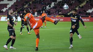Kalecisiz Hatayspor, Eyüpspor'u penaltılarla eledi |