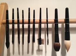best hack for drying your makeup brushes