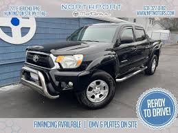 used 2016 toyota tacoma for in