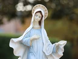 Virgin Mary Statue Queen Of Peace