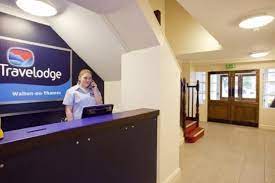 Featuring family rooms, this property also provides guests with a. Hotel Travelodge Walton On Thames Walton On Thames The Best Offers With Destinia