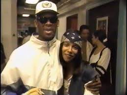 It just made the conversation less crazy. Rare Footage Of Aaliyah And R Kelly 1994 Youtube