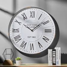 Glitzhome 28 D Farmhouse Metal Enamel Wall Clock White Black