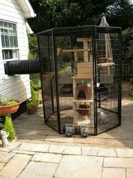 If your cat stays outside or you want to create feral cat shelters to keep them warm and dry in winter, try your hands on these 12 diy outdoor cat house ideas. Outdoor Cat Shelter For Summer Cheap Buy Online