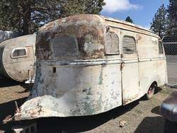 motorhomes or old travel trailers