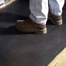grease oil chemical resistant mats