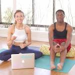 Resultado de imagem para rosie huntington-whiteley yoga