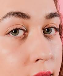 eyelash growth serum with proslandin