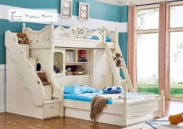 Achten sie darauf, dass das hochbett für kleine kinder nicht zu hoch ausfällt. Klassisches Kinder Hochbett In Echt Holz Online Kaufen