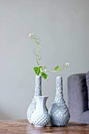 diy upcycling lace vases